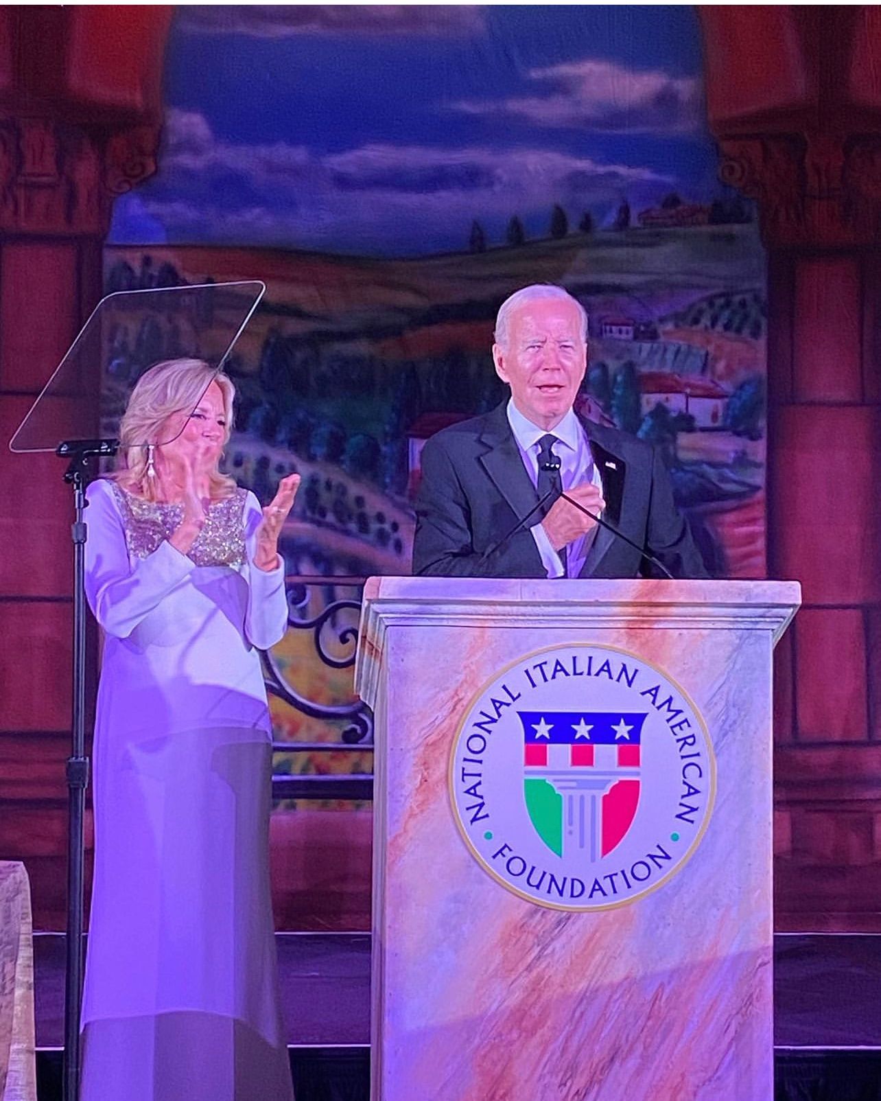 Il presidente Joe Biden e la First Lady Jill Biden al gala del NIAF